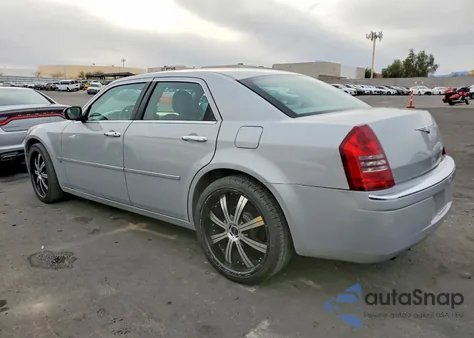 2006 Chrysler 300C from USA, damaged, VIN 2C3LA63H46H200483